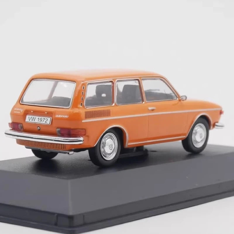 [IXO] 1:43 Volkswagen 1972 412 Variant Orange Model Car Die-Cast