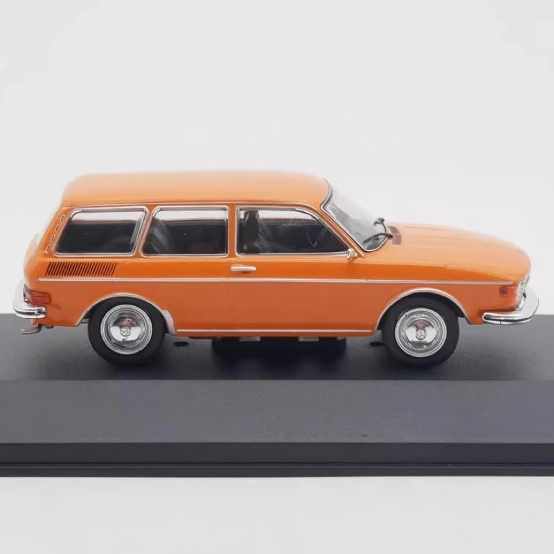 [IXO] 1:43 Volkswagen 1972 412 Variant Orange Model Car Die-Cast