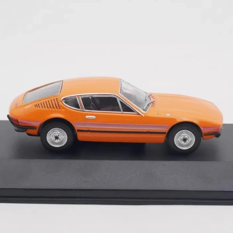 [IXO] 1:43 Volkswagen 1973 SP2 arancione modellino di auto Die-Cast
