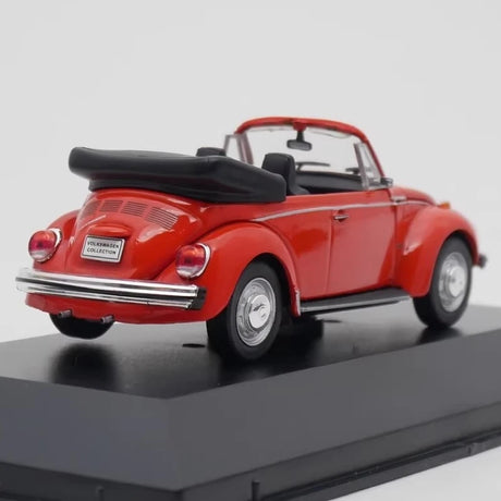 [IXO] 1:43 Volkswagen 1974 1303 Cabriolet レッド モデルカー Die-Cast