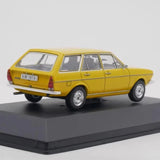 [IXO] 1:43 Volkswagen 1974 Passat Variant geel modelauto Die-Cast