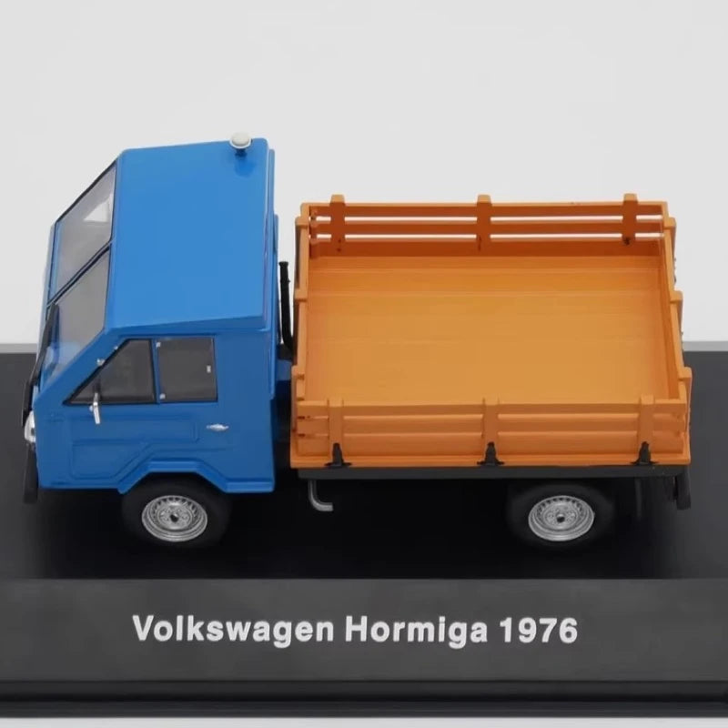[IXO] 1:43 Volkswagen 1976 Hormiga blu modellino di auto Die-Cast