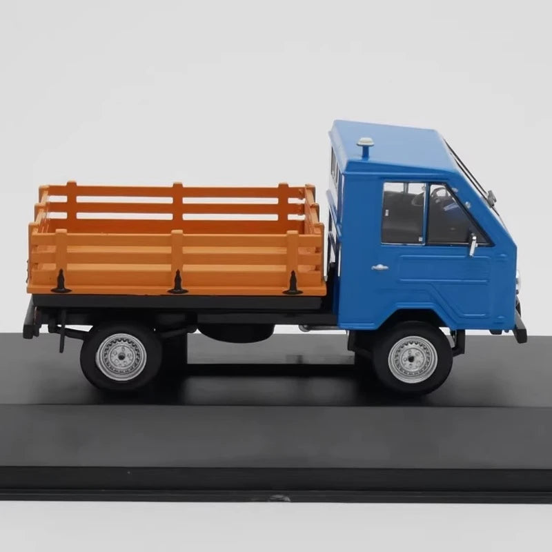 [IXO] 1:43 Volkswagen 1976 Hormiga blu modellino di auto Die-Cast