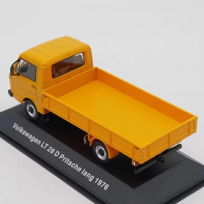 [IXO] 1:43 Volkswagen 1976 LT 28 D Pritsche Yellow Model Car Die-Cast