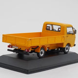 [IXO] 1:43 Volkswagen 1976 LT 28 D Pritsche Yellow Model Car Die-Cast