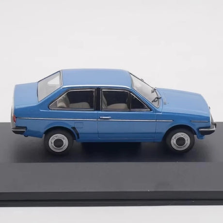 [IXO] 1:43 Volkswagen 1981 Derby ブルー モデルカー Die-Cast