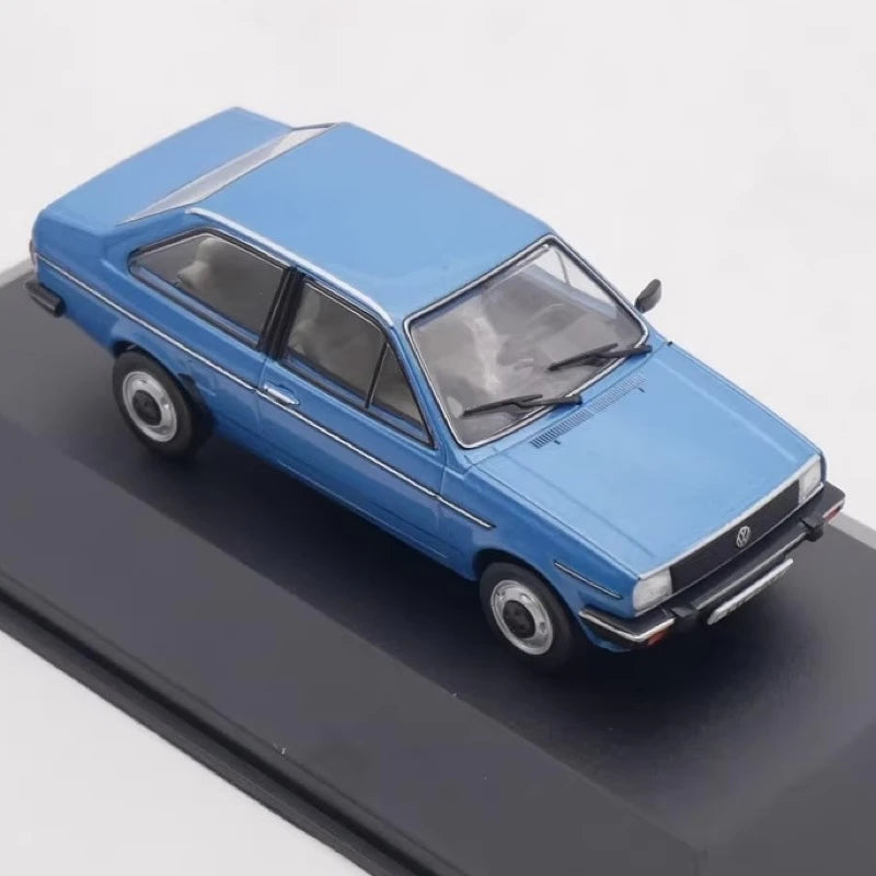[IXO] 1:43 Volkswagen 1981 Derby Blue Model Car Die-Cast