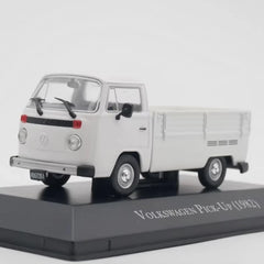 [IXO] 1:43 Volkswagen 1982 Pick Up bianco modellino di auto Die-Cast