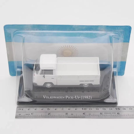 [IXO] 1:43 Volkswagen 1982 Pick Up ホワイト モデルカー Die-Cast