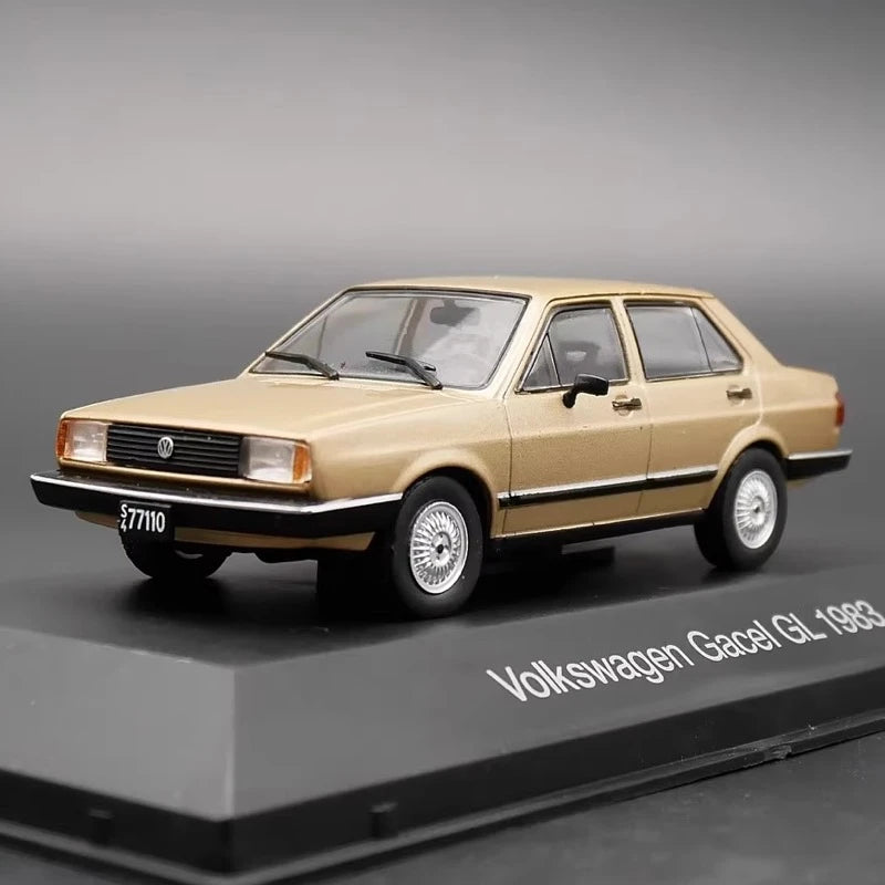 [IXO] 1:43 Volkswagen 1983 Gacel GL Gold Model Car Die-Cast