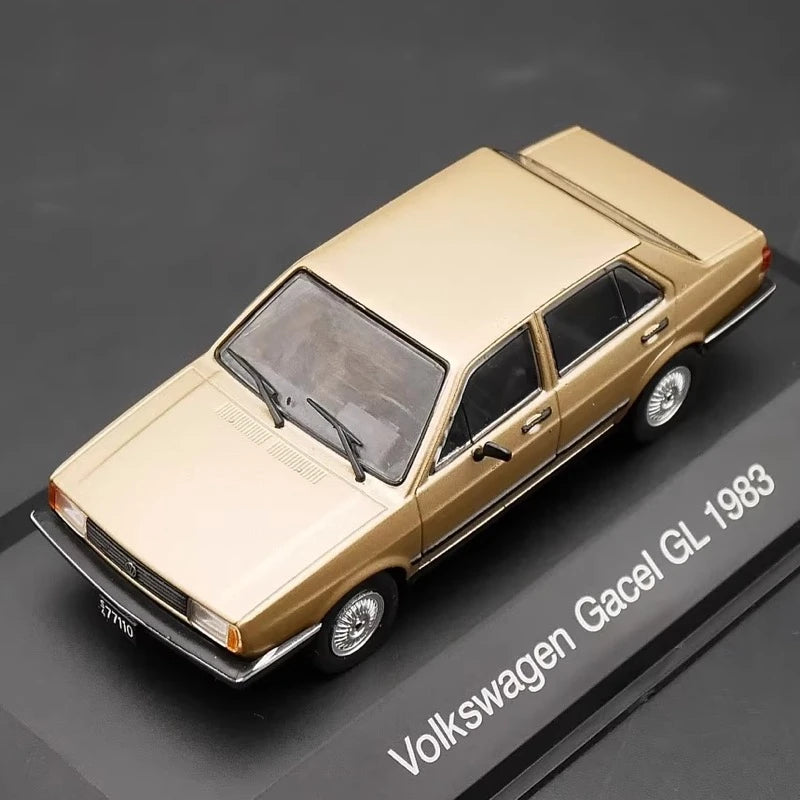 [IXO] 1:43 Volkswagen 1983 Gacel GL Gold Model Car Die-Cast