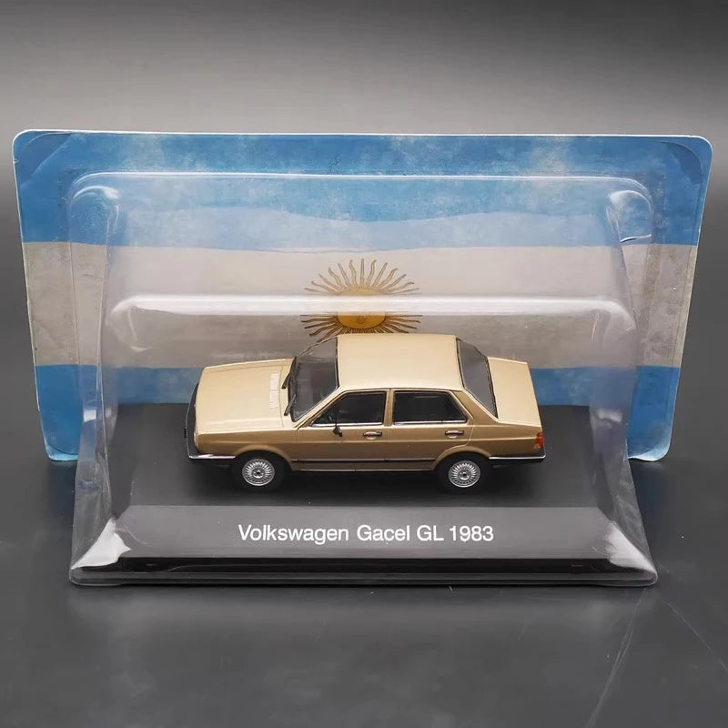 [IXO] 1:43 Volkswagen 1983 Gacel GL Gold Model Car Die-Cast
