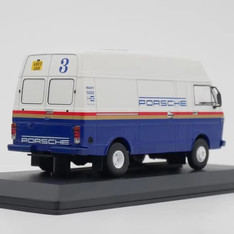 [IXO] 1:43 Volkswagen 1984 LT 35 Porsche Model Car Die-Cast