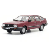 [IXO] 1:43 Volkswagen 1985 Passat B2 rood modelauto Die-Cast