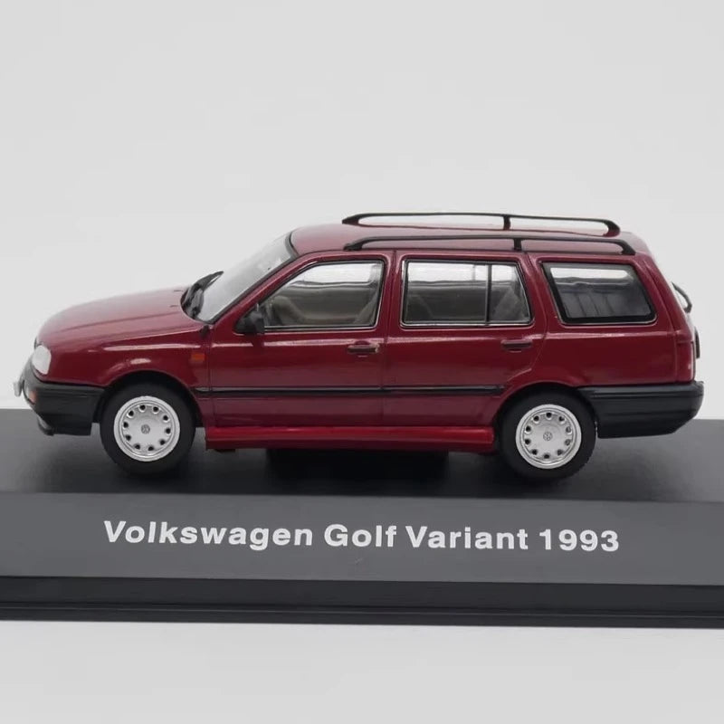 [IXO] 1:43 Volkswagen 1993 Golf Variant Red Model Car Die-Cast