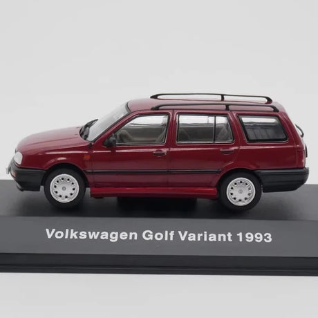 [IXO] 1:43 Volkswagen 1993 Golf Variant レッド モデルカー Die-Cast