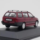 [IXO] 1:43 Volkswagen 1993 Golf Variant punainen pienoismalli Die-Cast