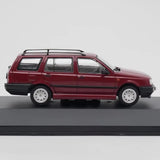 [IXO] 1:43 Volkswagen 1993 Golf Variant punainen pienoismalli Die-Cast