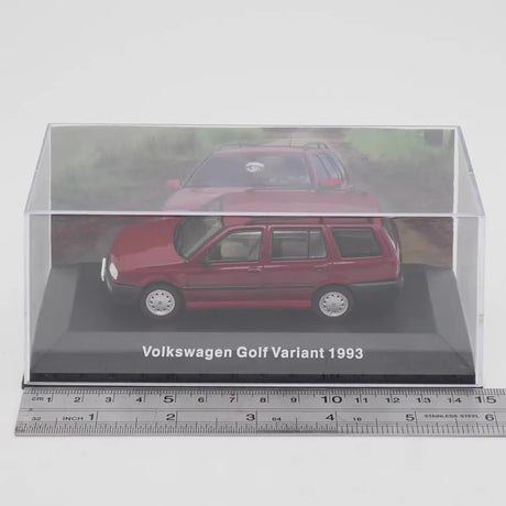[IXO] 1:43 Volkswagen 1993 Golf Variant レッド モデルカー Die-Cast