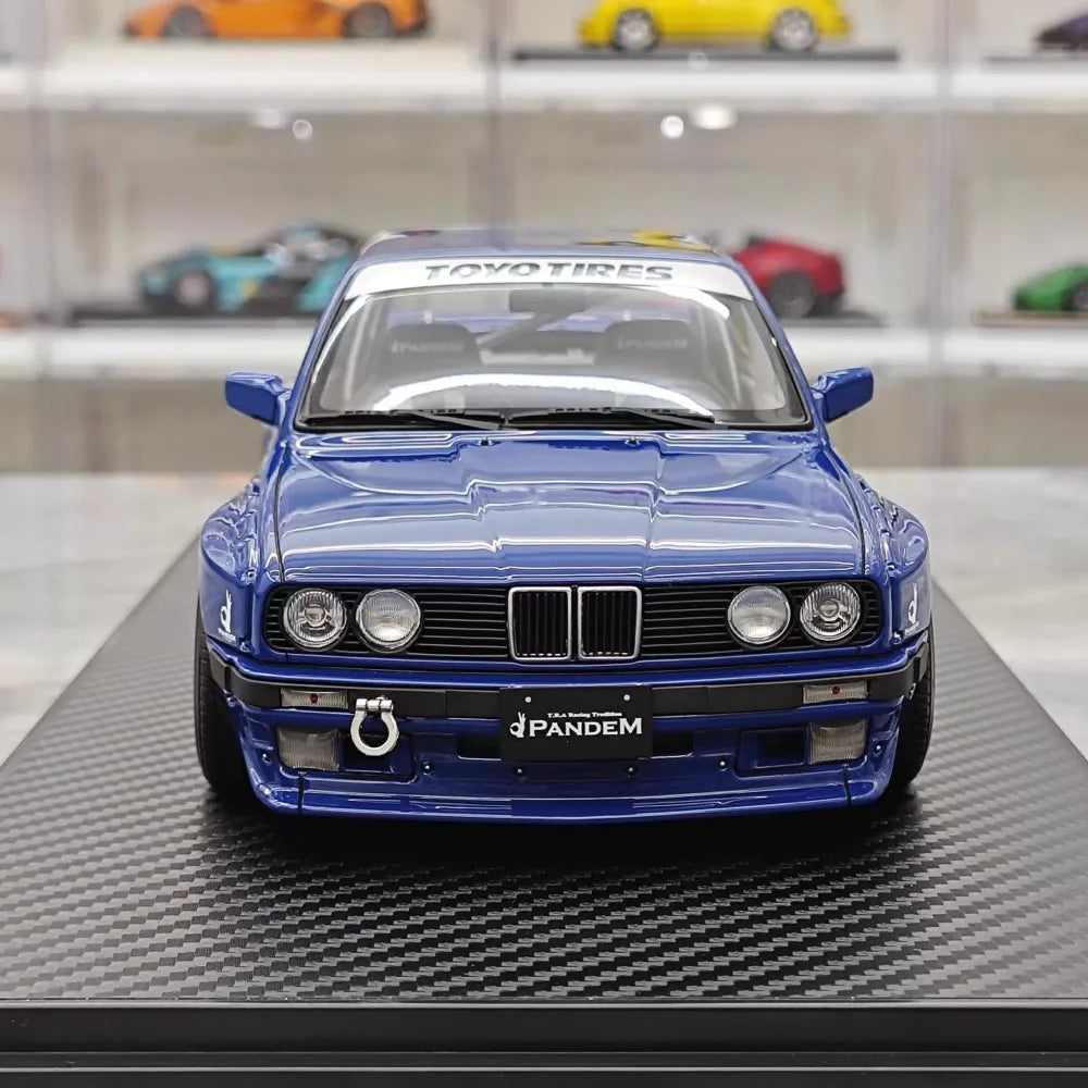 [Ignition] 1:18 BMW 1986 M3 E30 Pandem Rocket Bunny Widebody blu modellino di auto resina