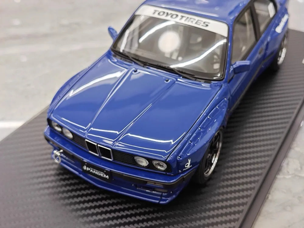 [Ignition] 1:18 BMW 1986 M3 E30 Pandem Rocket Bunny Widebody blu modellino di auto resina