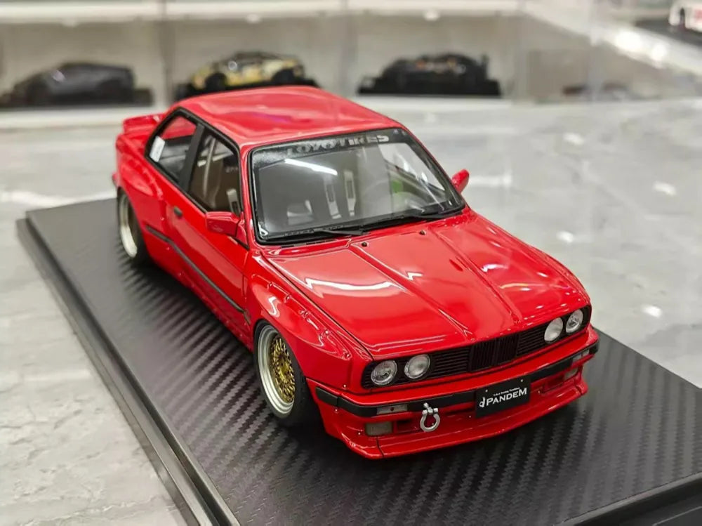 [Ignition] 1:18 BMW 1986 M3 E30 Pandem Rocket Bunny Widebody Red Model Car Resin