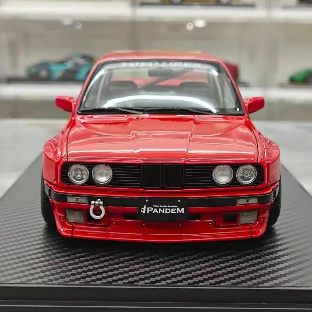 [Ignition] 1:18 BMW 1986 M3 E30 Pandem Rocket Bunny Widebody Red Model Car Resin