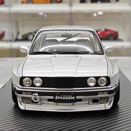 [Ignition] 1:18 BMW 1986 M3 E30 Pandem Rocket Bunny Widebody Silver Model Car Resin