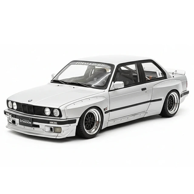 [Ignition] 1:18 BMW 1986 M3 E30 Pandem Rocket Bunny Widebody Silver Model Car Resin