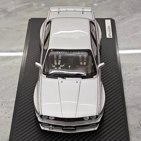 [Ignition] 1:18 BMW 1986 M3 E30 Pandem Rocket Bunny Widebody Silver Model Car Resin