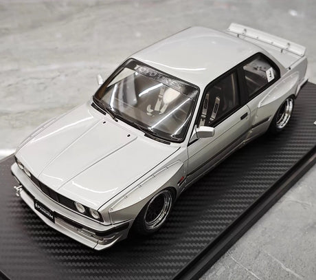 [Ignition] 1:18 BMW 1986 M3 E30 Pandem Rocket Bunny Widebody Silver Model Car Resin
