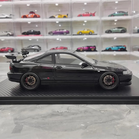 [Ignition] 1:18 Honda 1995 Integra Type R DC2 Black Model Car Resin