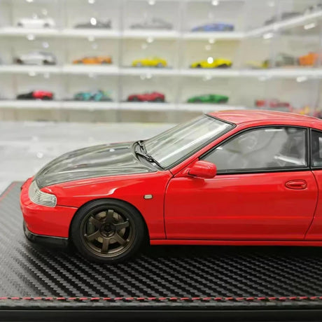 [Ignition] 1:18 Honda 1995 Integra Type R DC2 Red & Black Model Car Resin