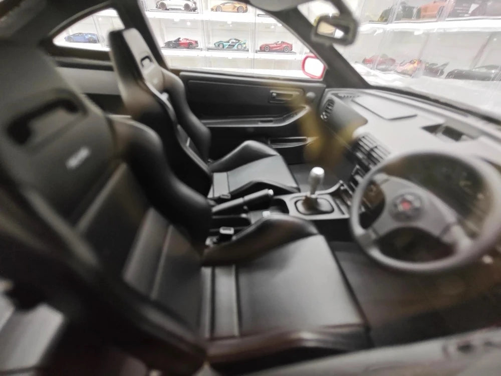 [Ignition] 1:18 Honda 1995 Integra Type R DC2 rouge & noir voiture miniature Resin