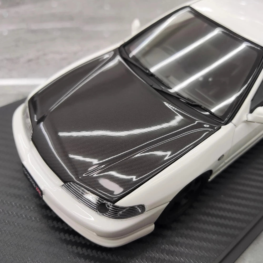 [Ignition] 1:18 Honda 1995 Integra Type R DC2 White Model Car Resin