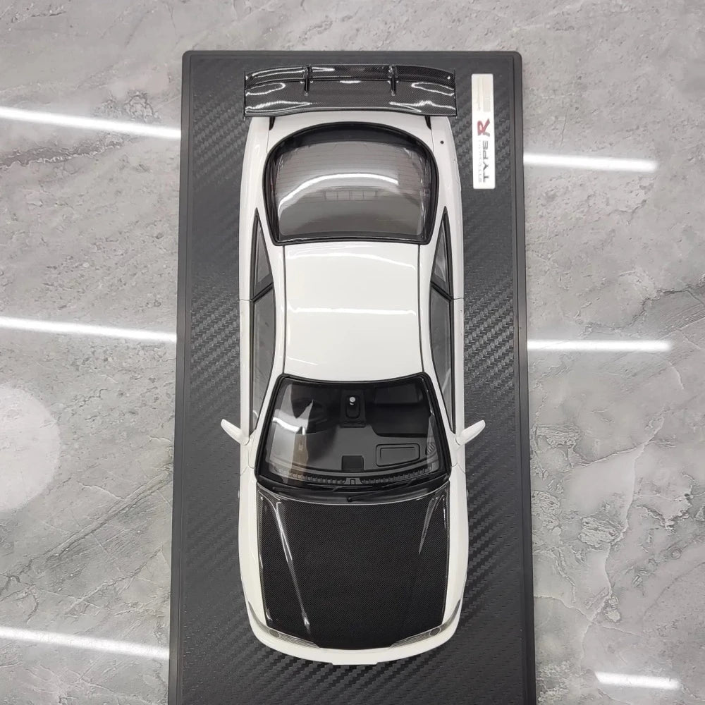 [Ignition] 1:18 Honda 1995 Integra Type R DC2 White Model Car Resin