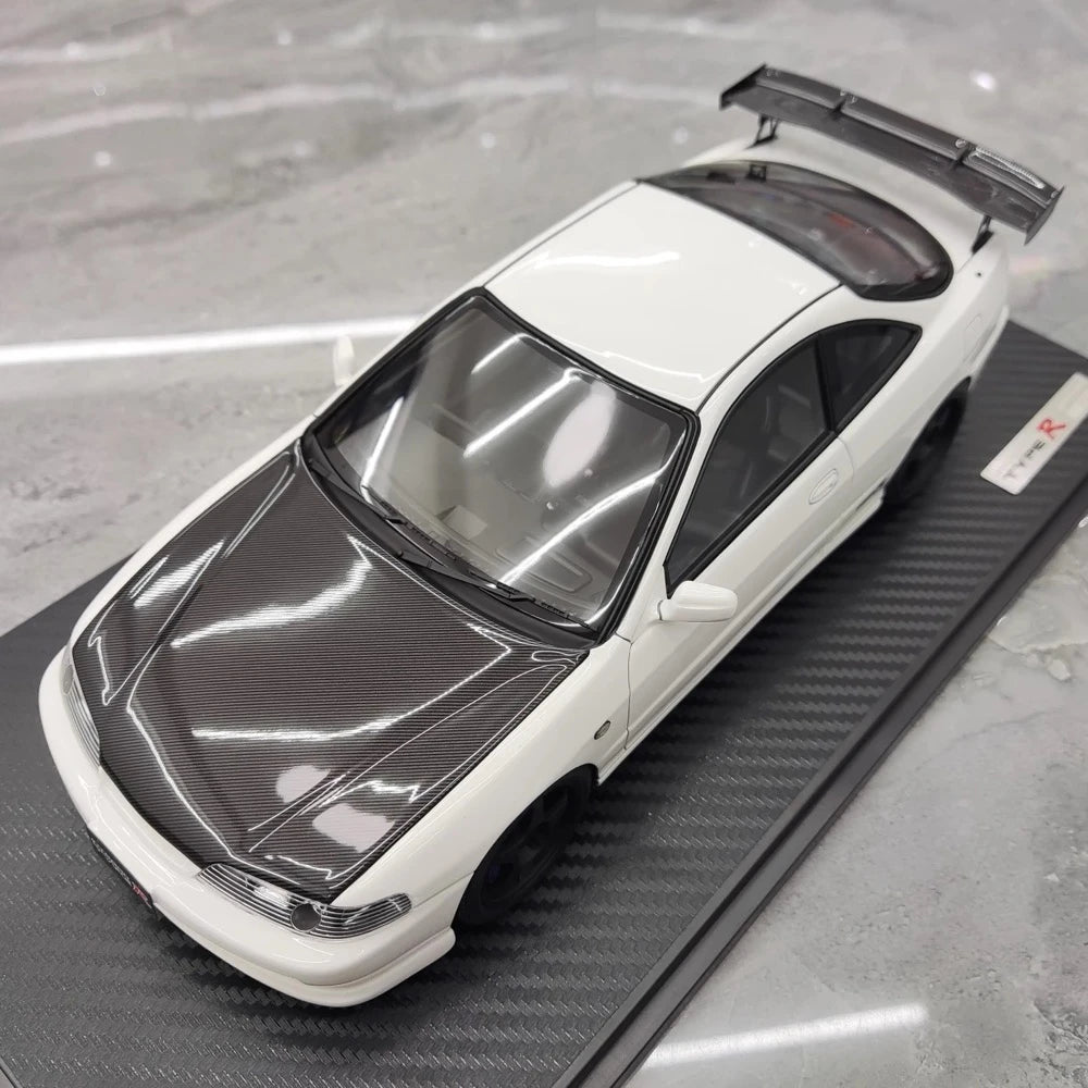 [Ignition] 1:18 Honda 1995 Integra Type R DC2 White Model Car Resin
