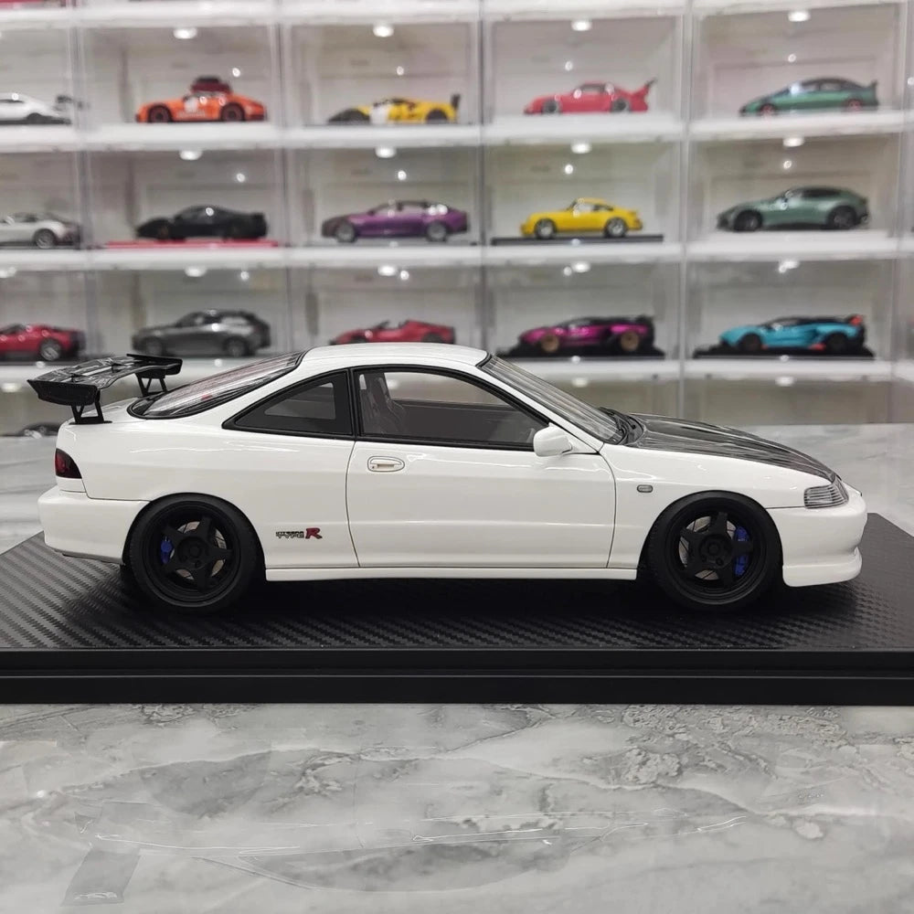 [Ignition] 1:18 Honda 1995 Integra Type R DC2 White Model Car Resin
