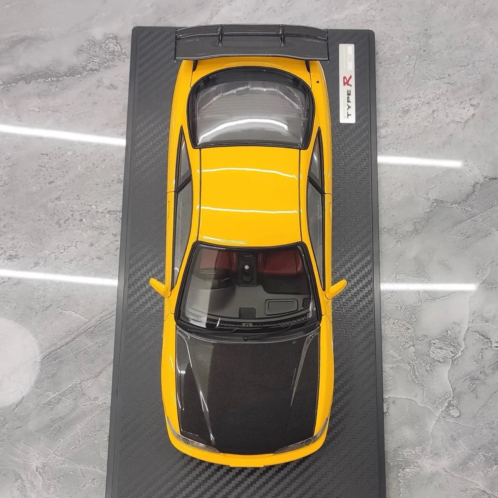 [Ignition] 1:18 Honda 1995 Integra Type R DC2 Yellow Model Car Resin
