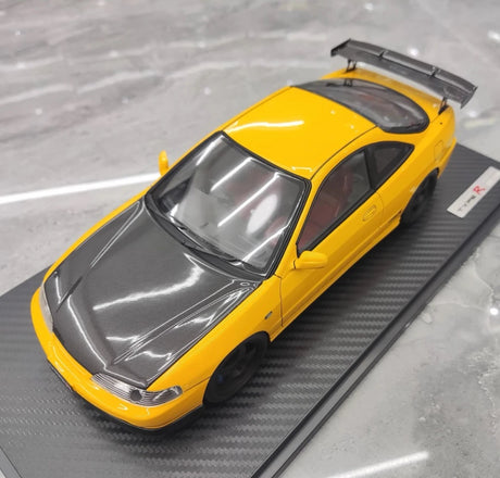[Ignition] 1:18 Honda 1995 Integra Type R DC2 Yellow Model Car Resin