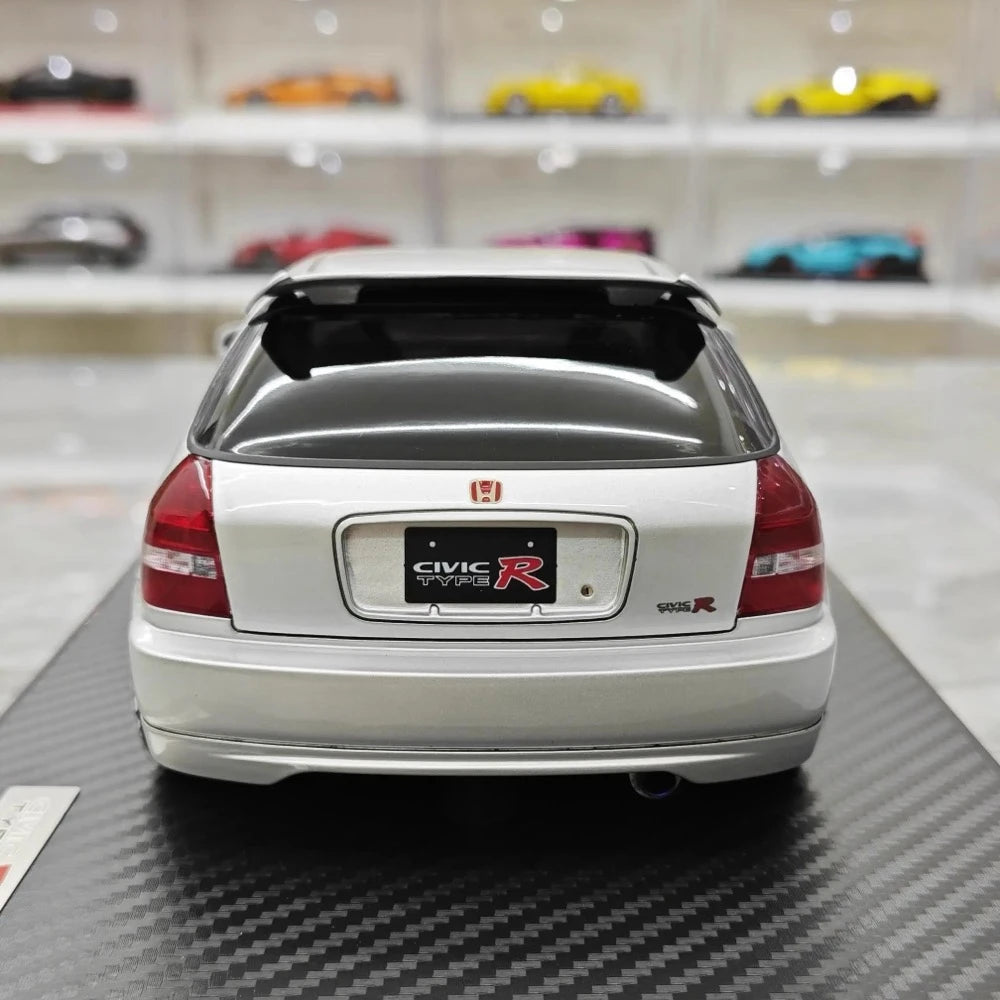 [Ignition] 1:18 Honda 1997 Civic Type R EK9 Silver & Black Model Car Resin