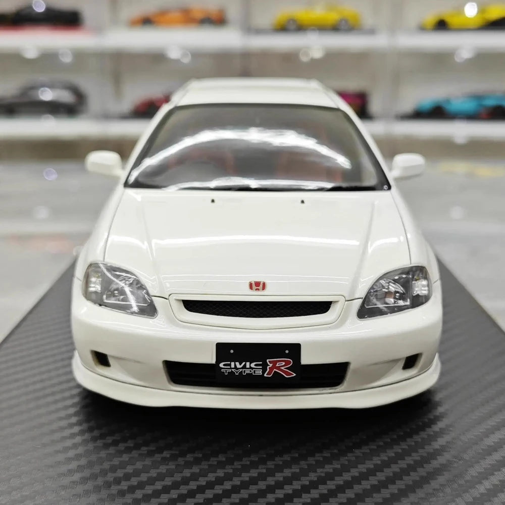 [Ignition] 1:18 Honda 1997 Civic Type R EK9 bianco modellino di auto resina