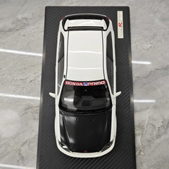 [Ignition] 1:18 Honda 1997 Civic Type R EK9 White & Black Model Car Resin