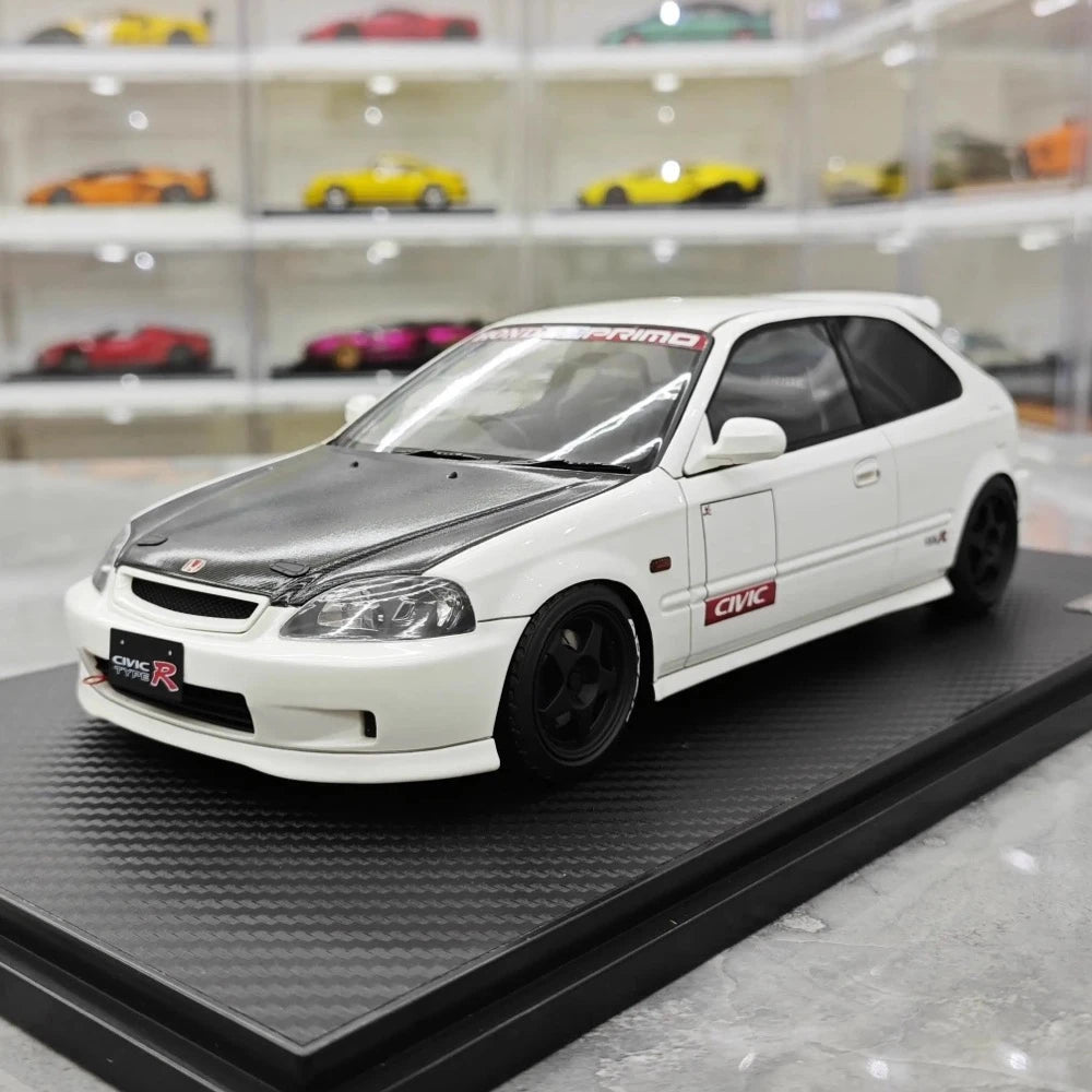 [Ignition] 1:18 Honda 1997 Civic Type R EK9 White & Black Model Car Resin