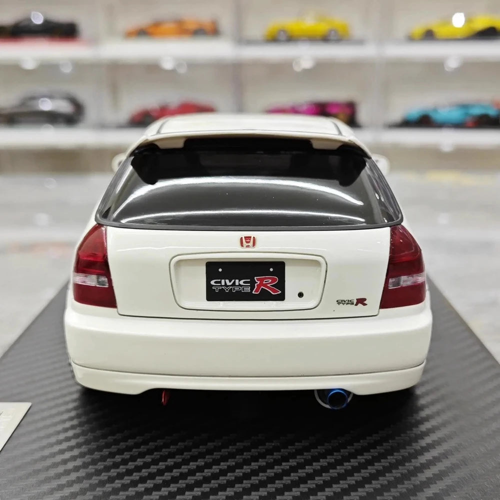 [Ignition] 1:18 Honda 1997 Civic Type R EK9 White & Black Model Car Resin