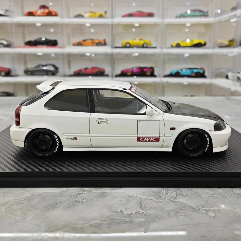 [Ignition] 1:18 Honda 1997 Civic Type R EK9 White & Black Model Car Resin