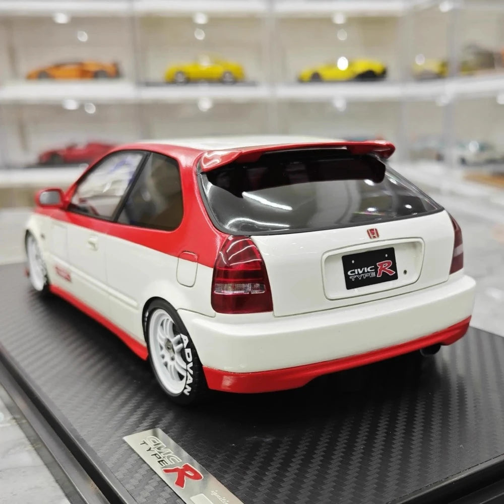 [Ignition] 1:18 Honda 1997 Civic Type R EK9 White & Red Model Car Resin