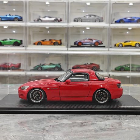 إشعال Honda 2000 S2000 (AP1) Red 1:18 – راتنج نموذجي قابل للجمع
