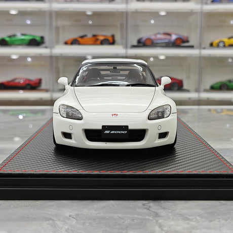 إشعال Honda 2000 S2000 (AP1) وايت 1:18 – راتنج نموذجي قابل للجمع
