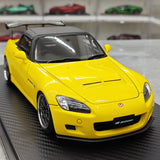Ignition Honda 2000 S2000 (AP1) Giallo 1:18 – Resina modello in resina collezionabile
